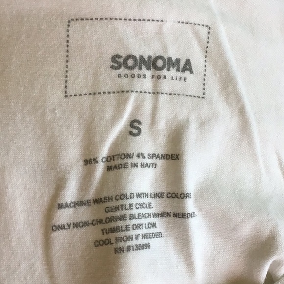 Sonoma plain white tee, size small - Picture 3 of 4